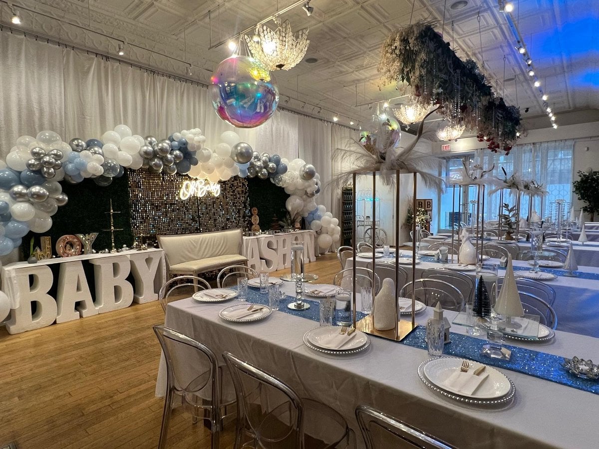 Long hall with elegant seating